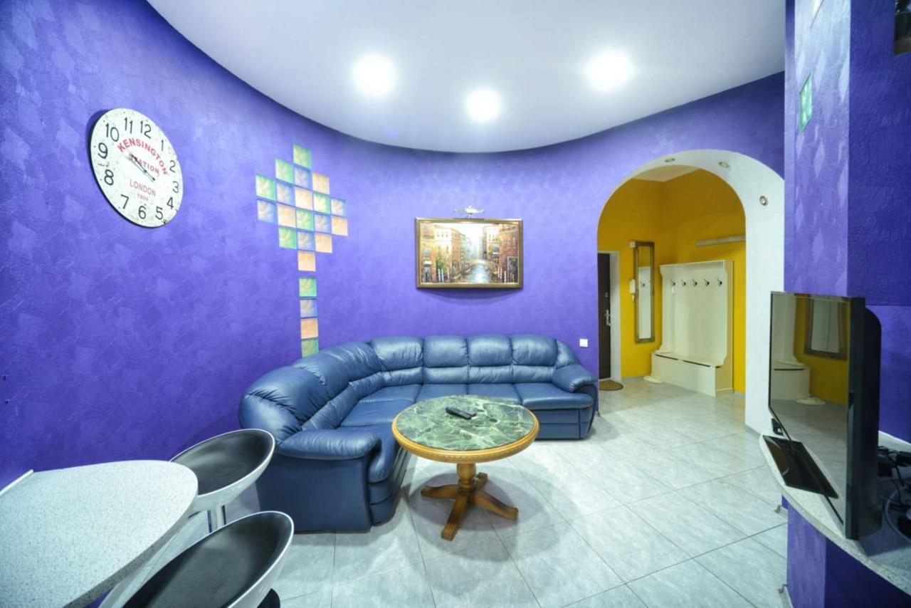 Chekhov Apartment Kijów Zewnętrze zdjęcie