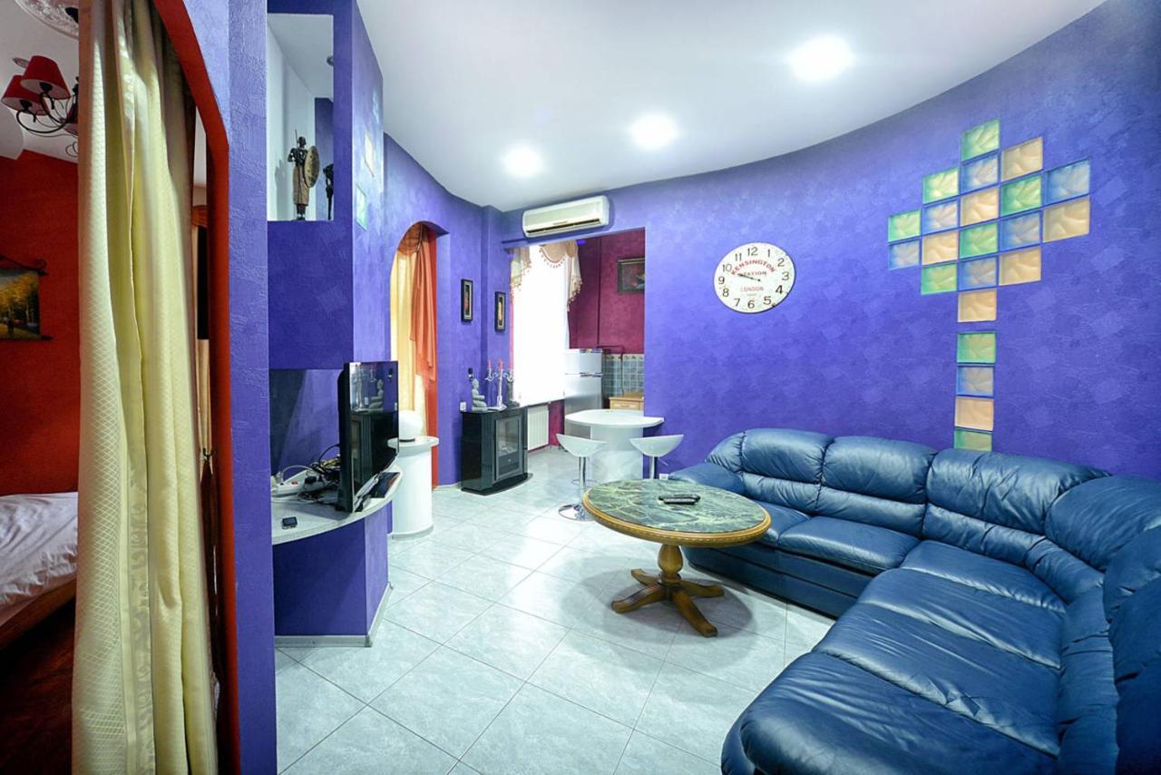 Chekhov Apartment Kijów Zewnętrze zdjęcie