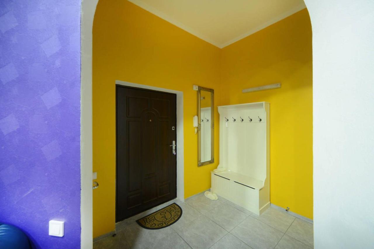 Chekhov Apartment Kijów Zewnętrze zdjęcie